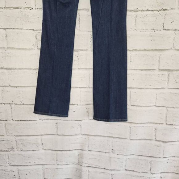 Kut Women's Dark Wash Blue Low Rise Farrah Baby Bootcut Denim Jeans Size 6 - Picture 8 of 14
